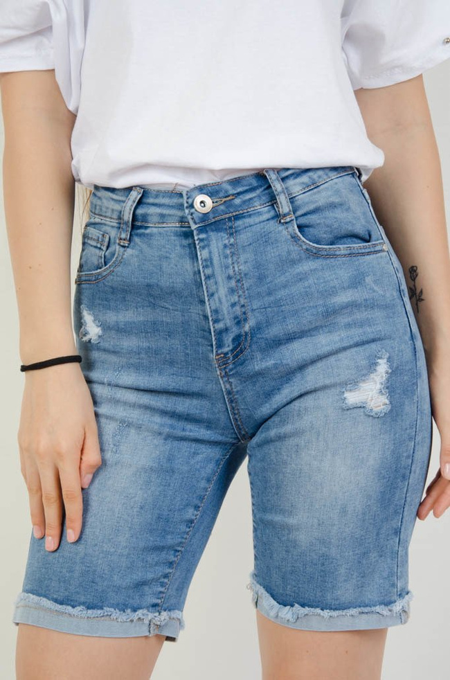 Spodenki bermudy z wysokim stanem i szarpaniem na nogawkach | NOWOŚCI