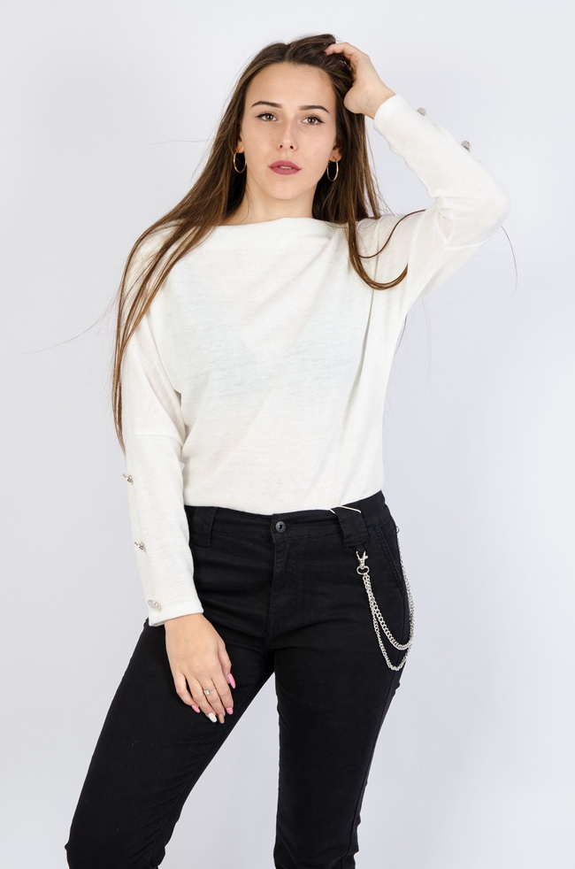 Biała dzianinowa bluzka