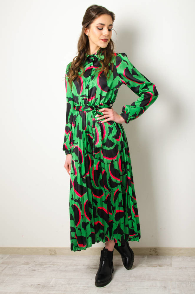 SUKIENKA DŁUGA WE WZORY Z PLISOWANYM DOŁEM- CZARNO-ZIELONA