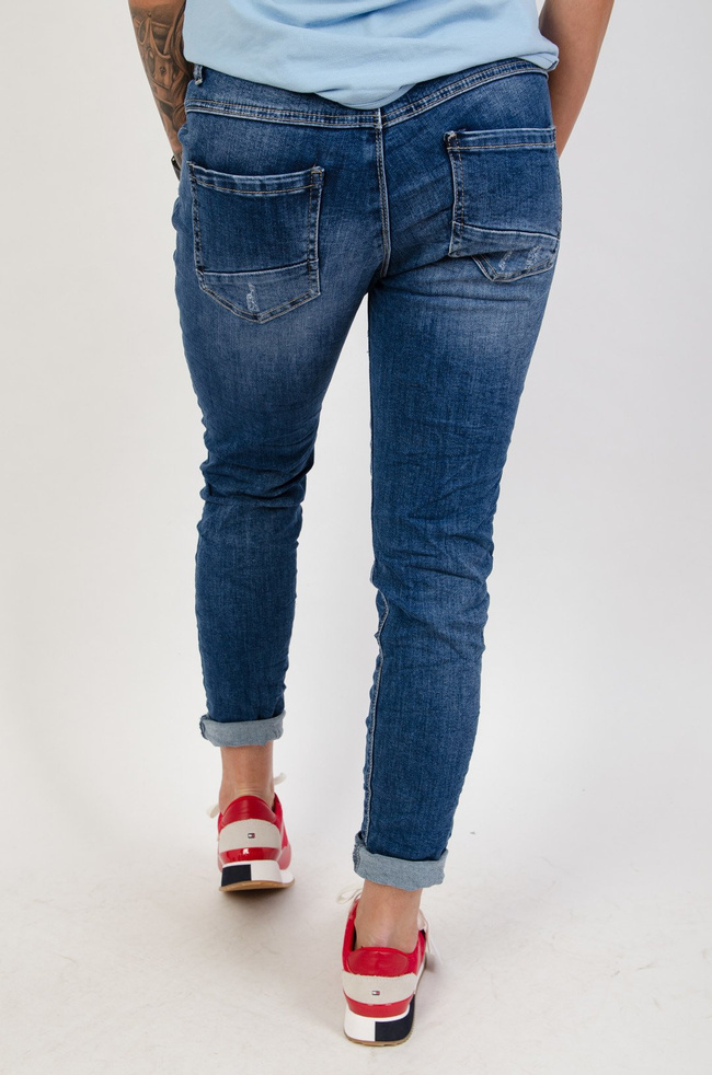 Jeansowe joggery zapinane na guziki