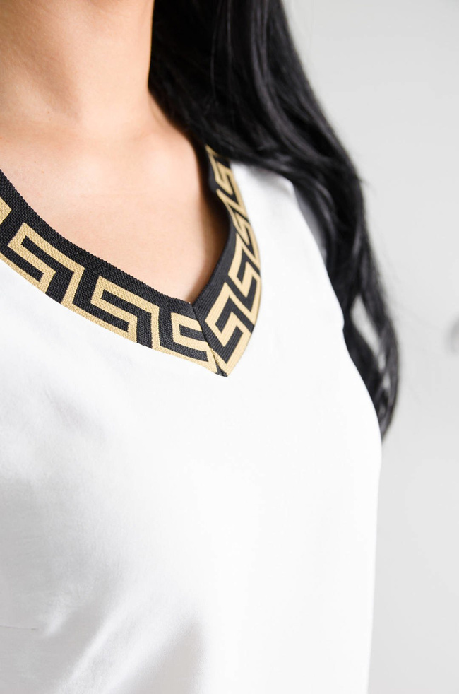 BIAŁA BLUZKA W SZPIC ZE ZŁOTYM WZOREM 