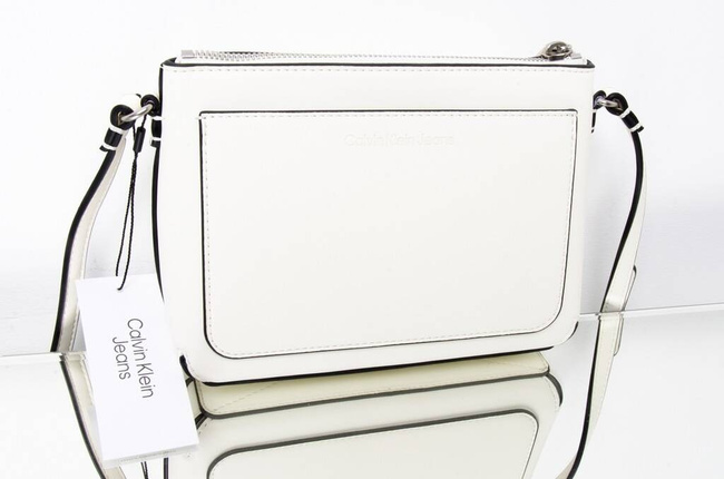 TOREBKA CALVIN KLEIN 