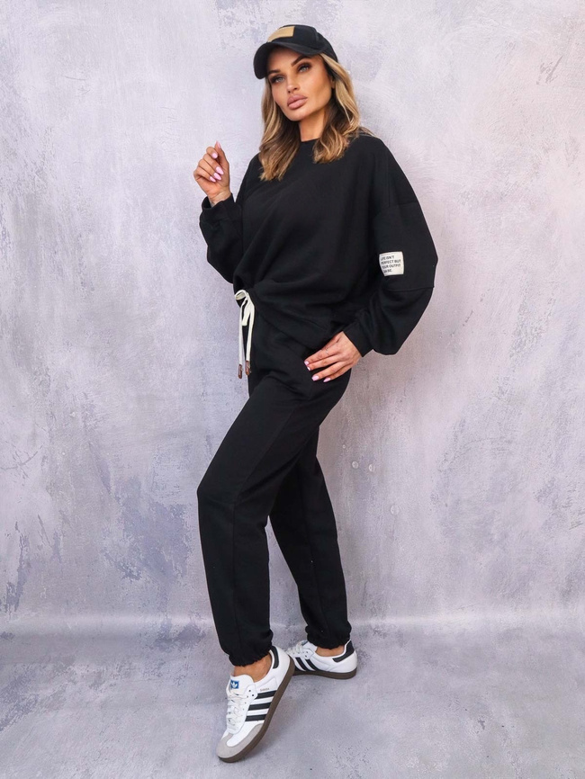 KOMPLET DRESOWY BLUZA Z NASZYWKĄ+ SPODNIE- CZARNY
