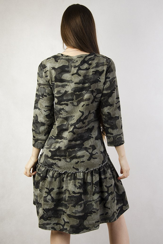 Sukienka moro z rozkloszowanym dołem 