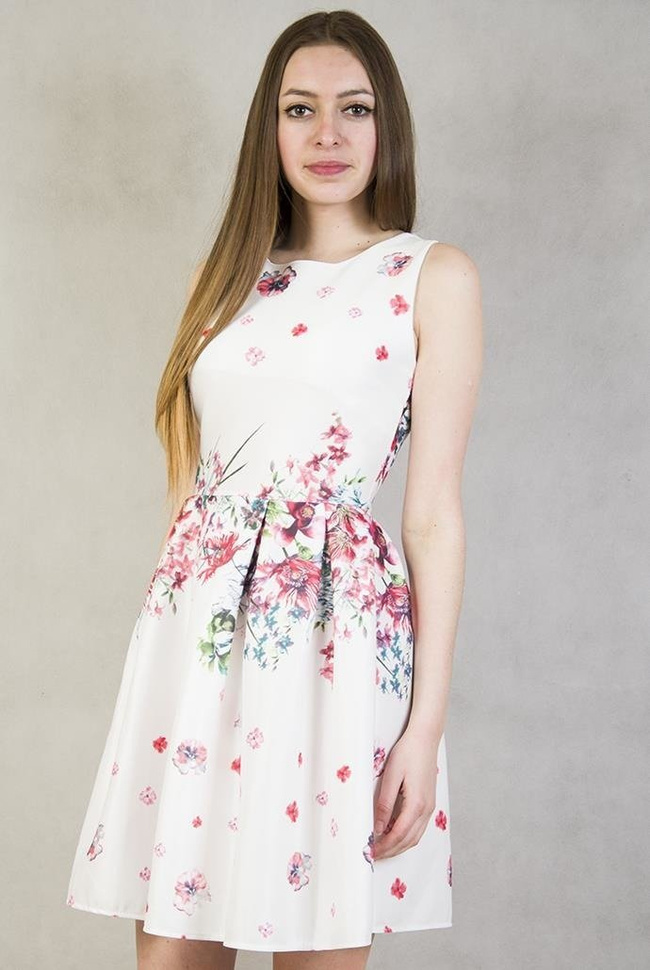 Biała sukienka w kolorowe kwiaty