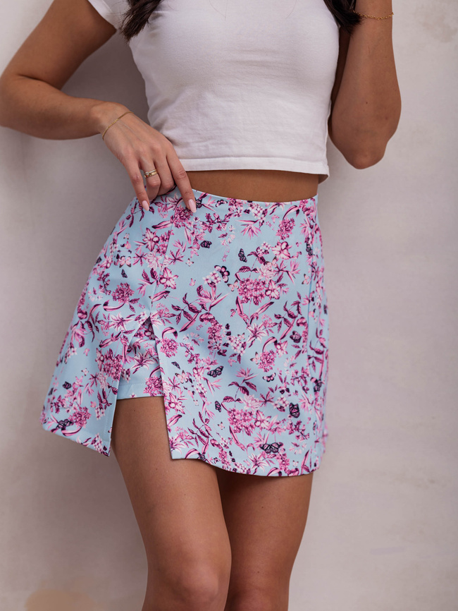 KOMPLET ELEGANCKI MARYNARKA W KWIATY+ SPÓDNICO-SPODENKI- NIEBIESKI