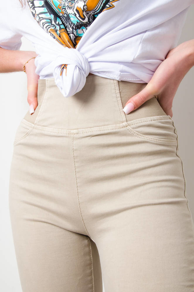 SPODNIE JEGGINSY Z GUMĄ W PASIE - WYSOKI STAN- POLECANE DLA WYSOKICH OSÓB- BEŻOWE