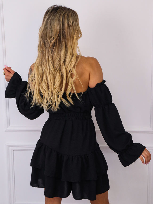 KOMBINEZON HISZPANKA Z FALBANAMI I PASKIEM- CZARNY