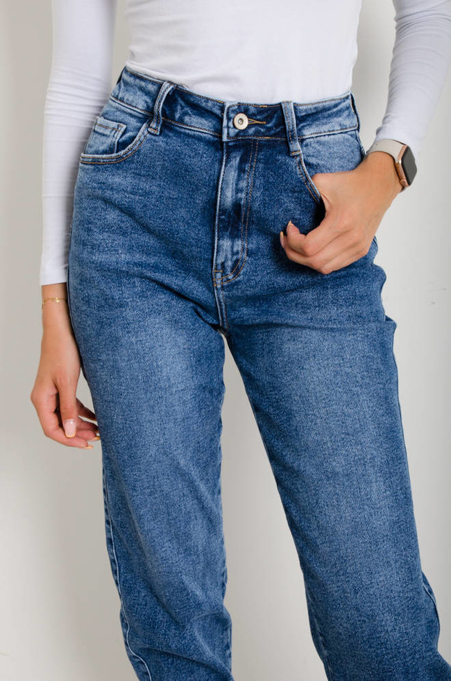 SPODNIE JEANSOWE Z ZAPIĘCIEM NA DOLE NOGAWKI- WYSOKI STAN