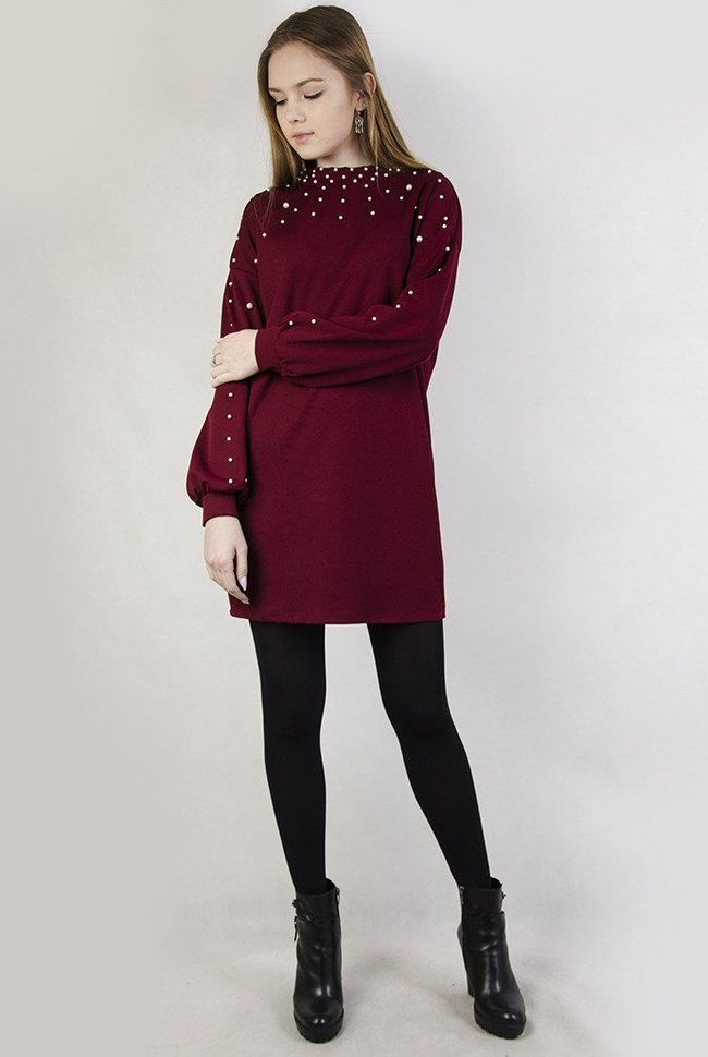 Bordowa sukienka z długim rękawem