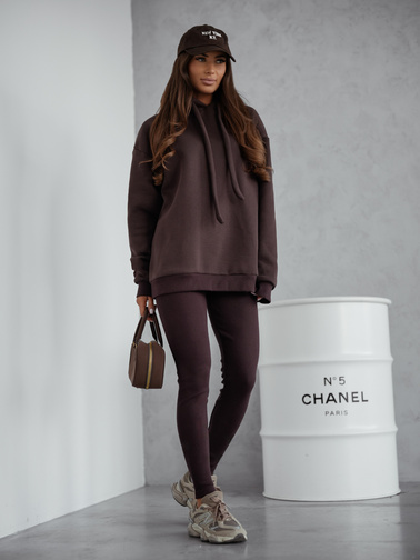 KOMPLET LEGGINSY PRĄŻKOWANE+ BLUZA OVERSIZE Z KAPTUREM- CZEKOLADOWY