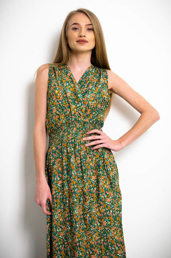 ZIELONA SUKIENKA MAXI W KWIATY-KOPERTOWY DEKOLT