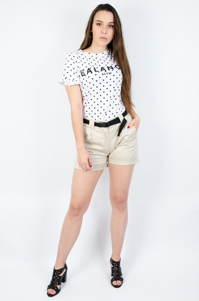 BEŻOWE MATERIAŁOWE SZORTY Z PASKIEM I NERKĄ