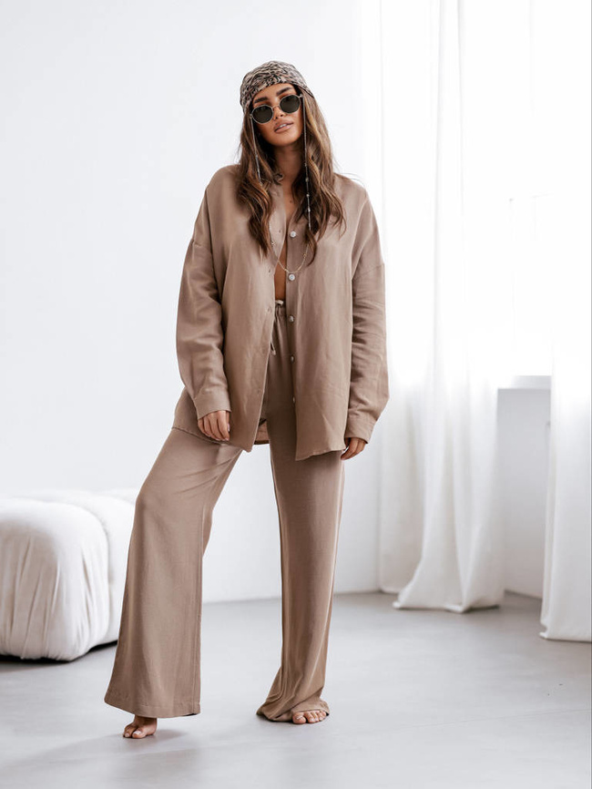 LNIANY KOMPLET KOSZULA+ SPODNIE- BRĄZOWY