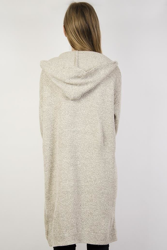 Beżowy kardigan z domieszką wełny z kapturem i naszywkami