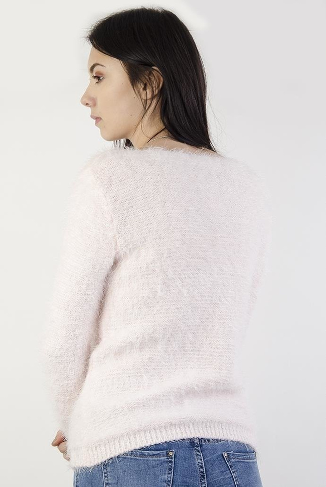 Jasnoróżowy, włochaty sweterek z wiązaniem w dekolcie