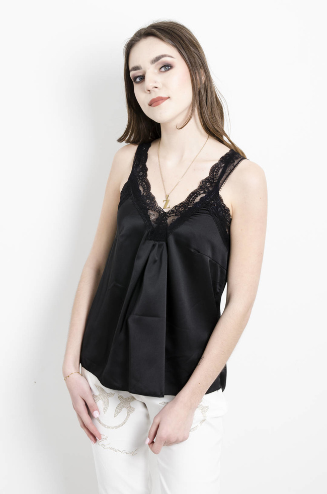 SATYNOWY TOP NA RAMIACZKACH WYKOŃCZONY KORONKĄ 