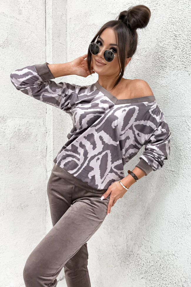 WELUROWY KOMPLET DRESOWY SPODNIE+ WZORZYSTA BLUZA