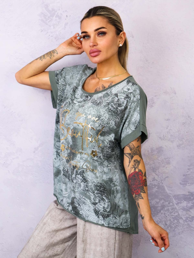 BLUZKA WZORZYSTA ZE ZŁOTYM NAPISEM- KHAKI