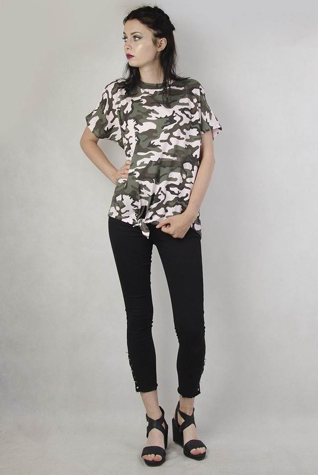 Bluzka moro z wiązaniem na plecach