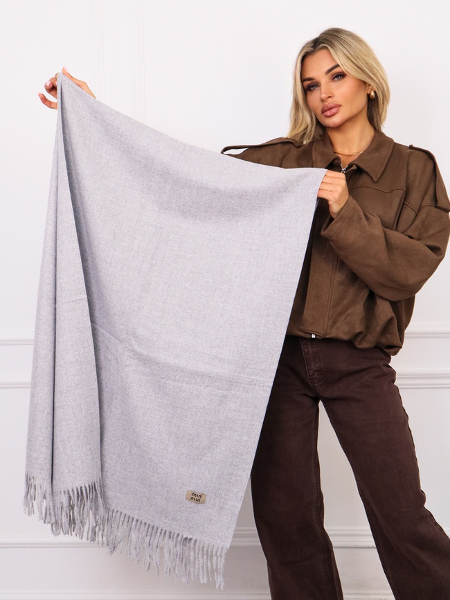 KLASYCZNY SZAL DZIANINOWY Z FRĘDZLAMI- SZARY