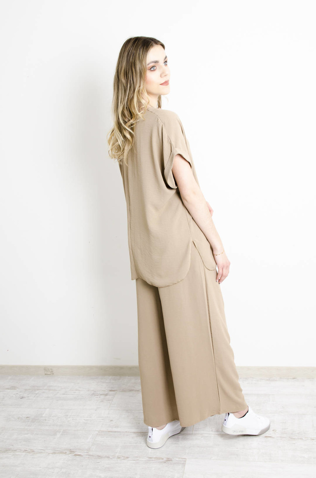 KOMPLET BRĄZOWY Z OZDOBNYM WISIORKIEM