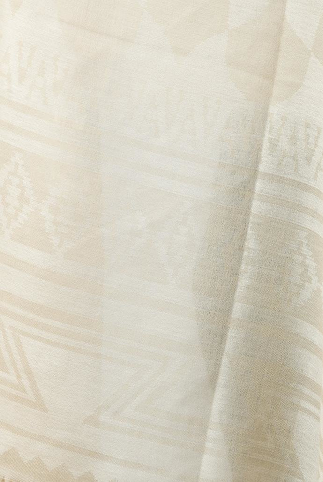 Beżowa, wiosenna chusta we wzory