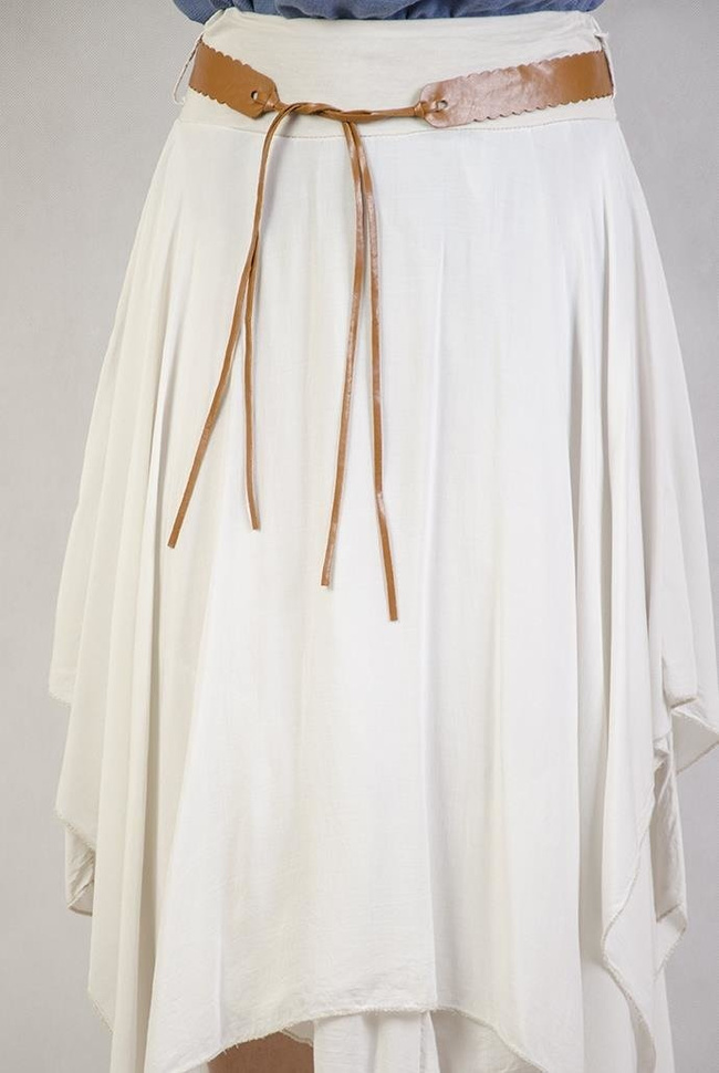 Asymetryczna spódnica z paskiem beżowa