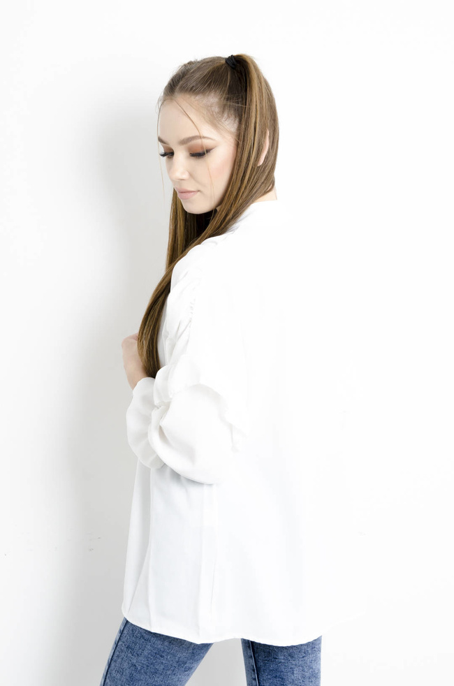 KOSZULA BIAŁA Z FALBANAMI