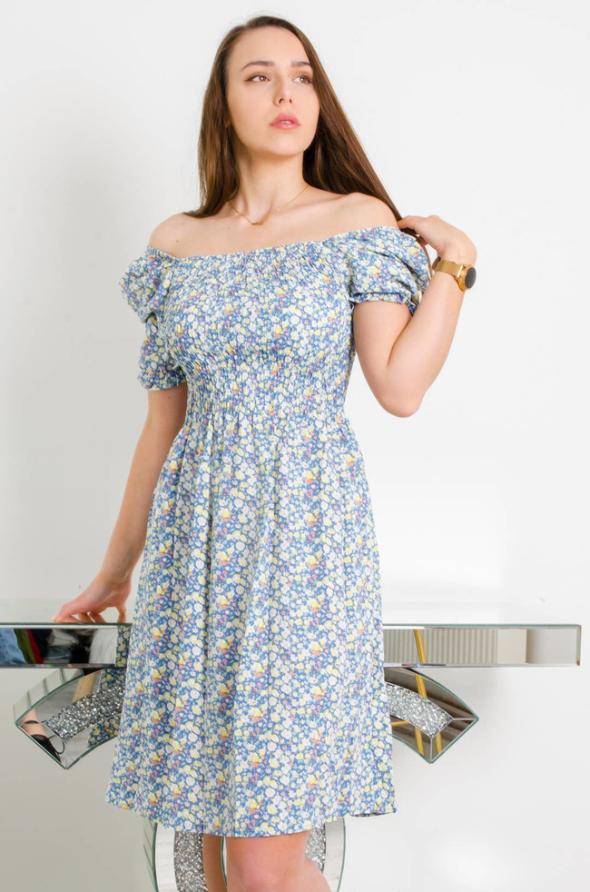 NIEBIESKA SUKIENKA W KWIATY Z BUFKAMI