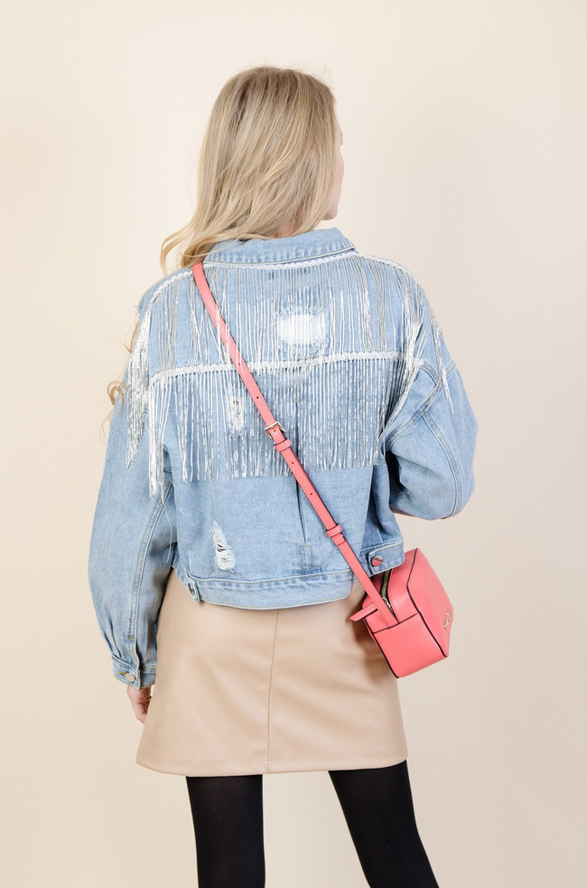 KURTKA JEANSOWA Z FRĘDZLAMI NA PLECACH
