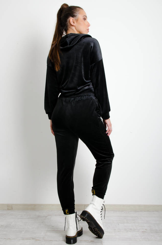 CZARNE WELUROWE SPODNIE DRESOWE