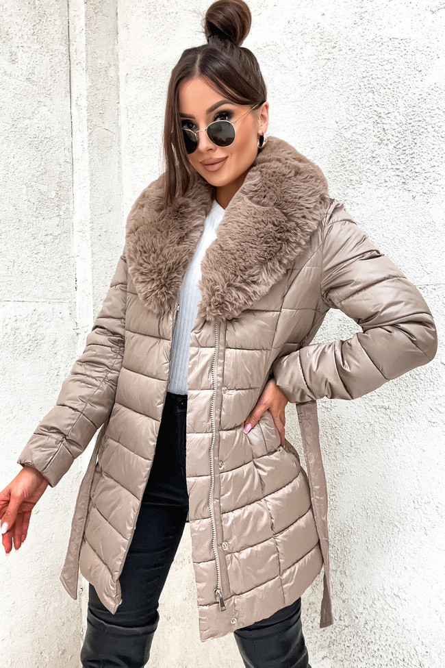 KURTKA WIĄZANA W PASIE Z FUTRZANYM KOŁNIERZEM- BEŻOWA