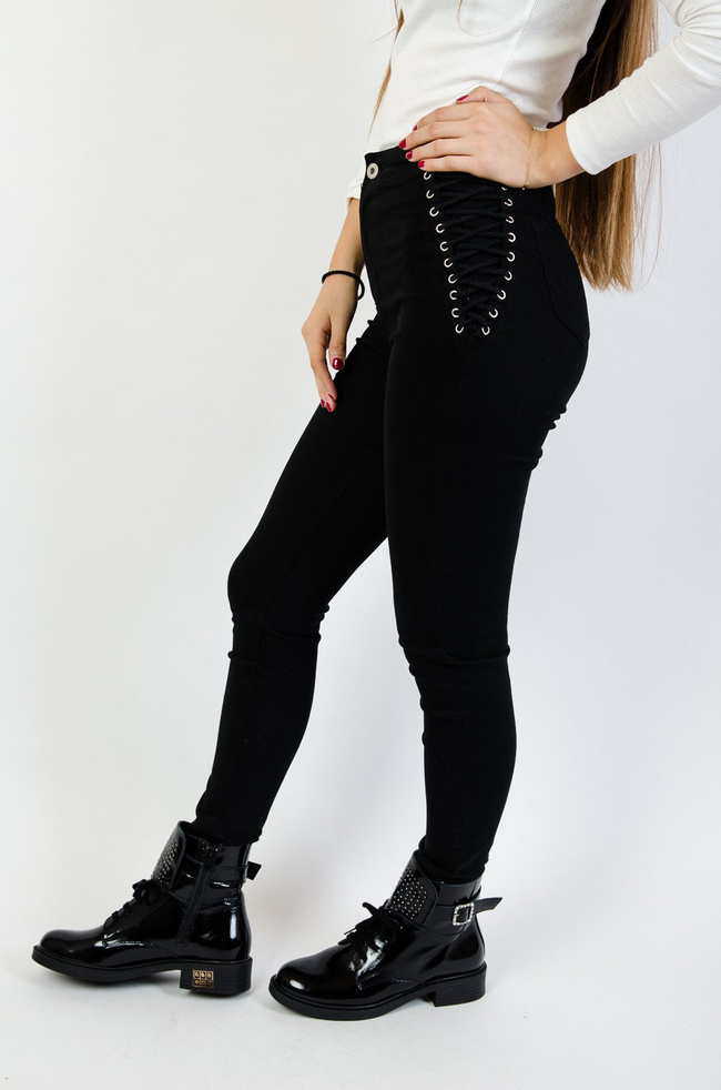 Czarne spodnie z wiązaniem po boku 