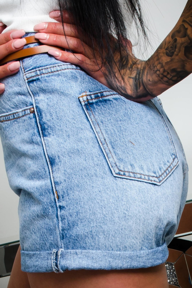 JEANSOWE SZORTY Z WYSOKIM STANEM-PASEK W ZESTAWIE