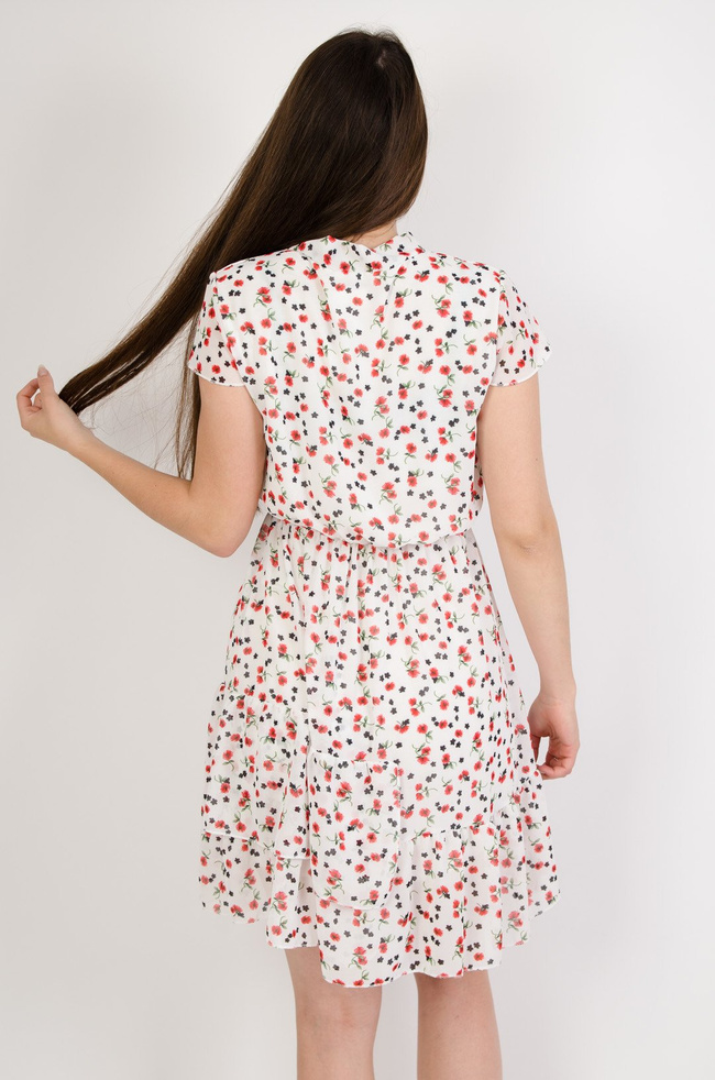 Biała sukienka w czerwone kwiatki z gumą w pasie
