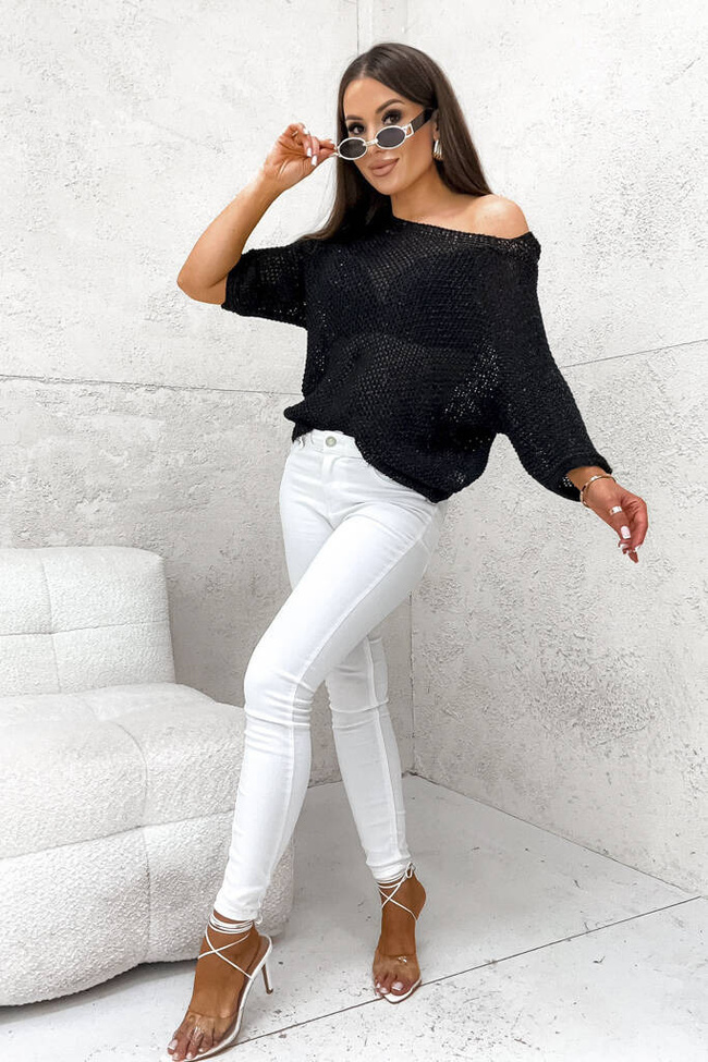 SWETER NIETOPERZ Z CEKINAMI- CZARNY