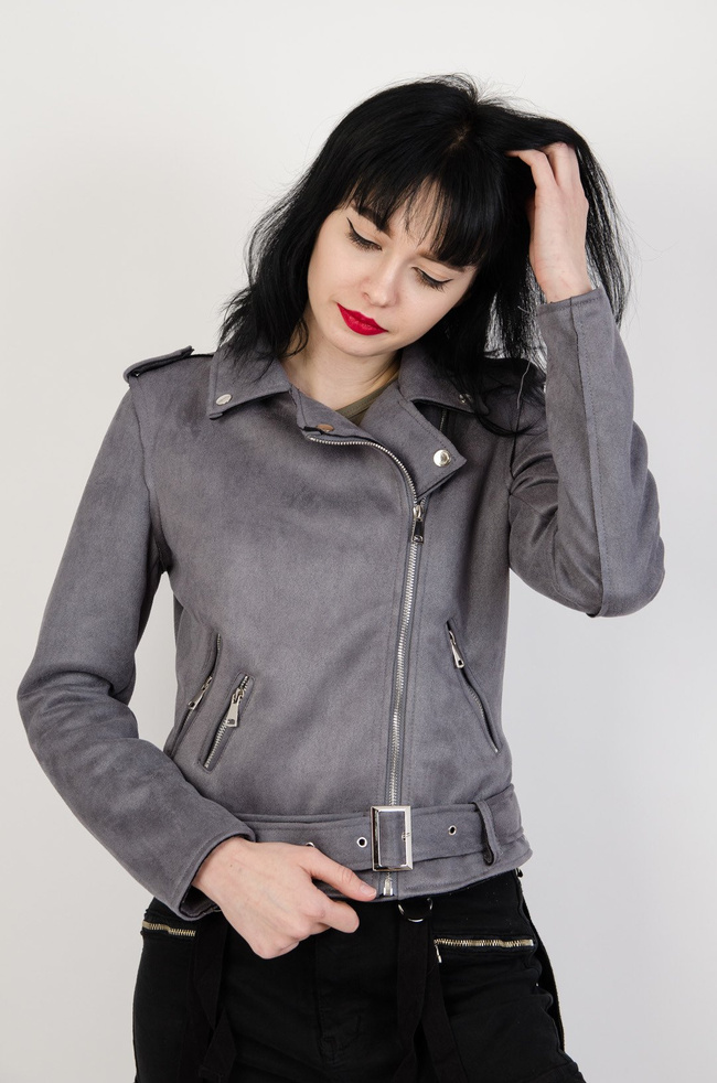 Szara zamszowa kurtka z paskiem na dole