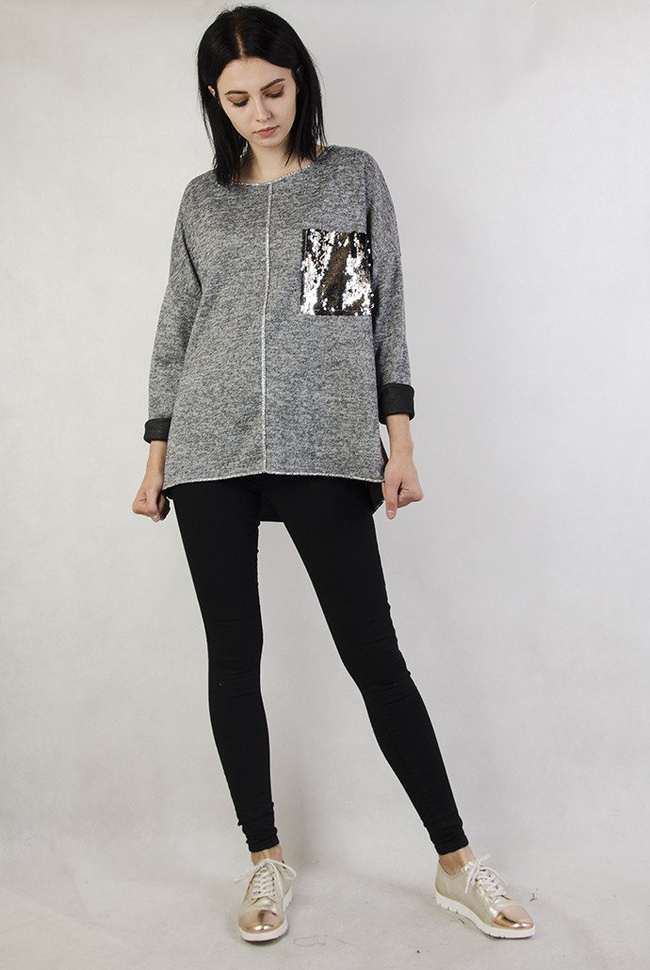 Ciemnoszara bluzka z cekinową kieszonką