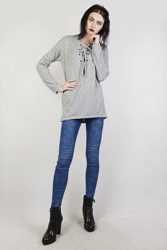 Szara bluzka z wiązaniem z przodu