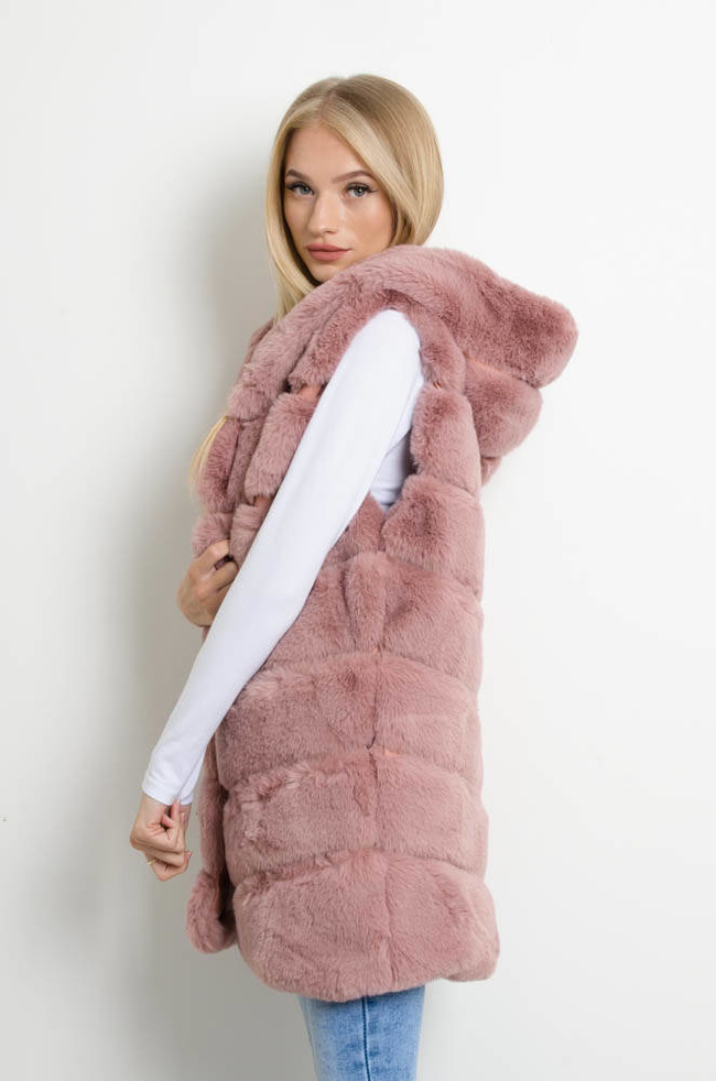 RÓŻOWA FUTRZANA KAMIZELKA Z KAPTUREM