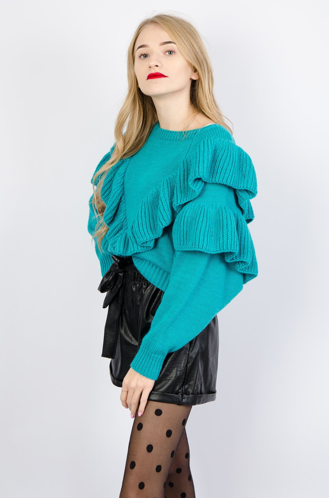 TURKUSOWY SWETER Z FALBANAMI 