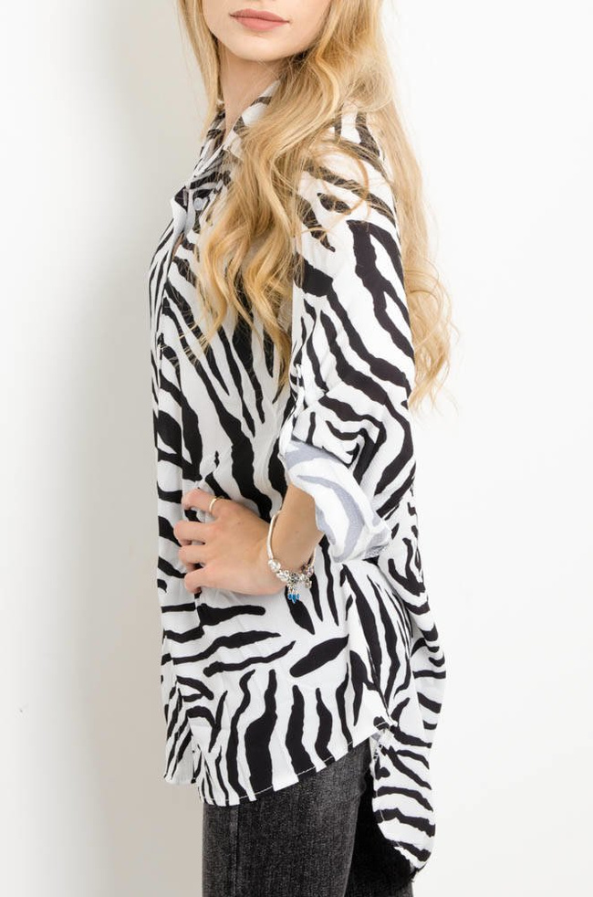 BIAŁO-CZARNA KOSZULA  W ZERBĘ