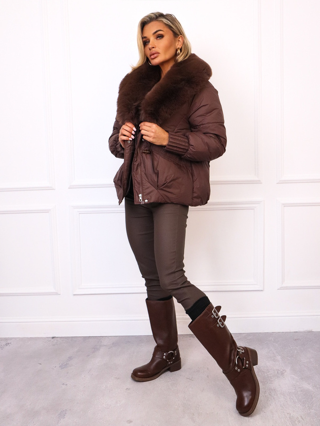 KURTKA ZIMOWA ZAPINANA NA ZAMEK I GUZIKI Z FUTERKIEM- CZEKOLADOWA