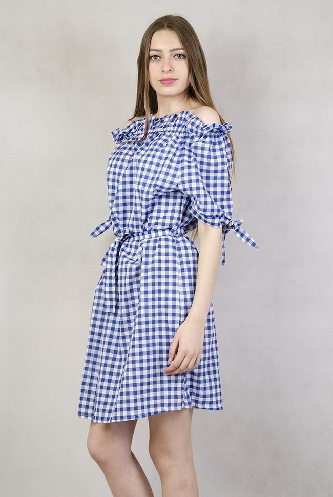 Tunika wiązana w pasie w biało-niebieską kratę