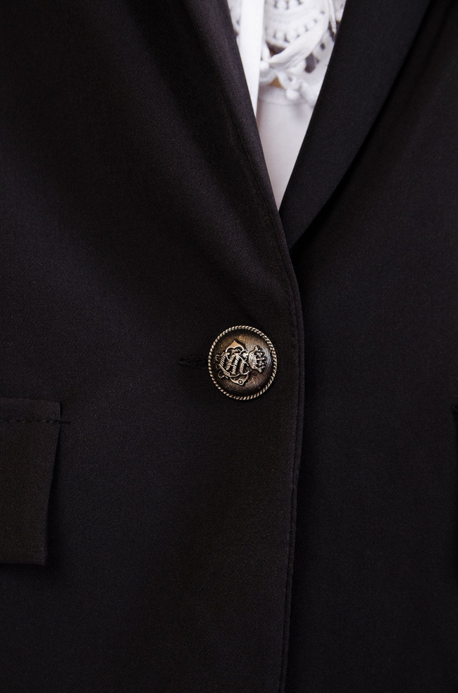 Czarny żakiet z białymi lampasami