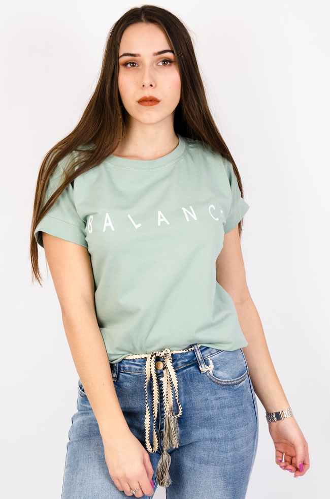 TURKUSOWY T-SHIRT Z NAPISEM BALANCE