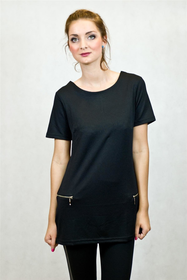 Czarna sukienka z zamkami