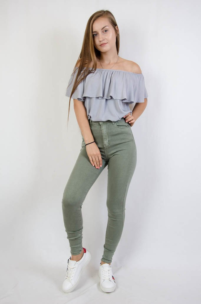 Jasno zielone dopasowane spodnie z wysokim stanem