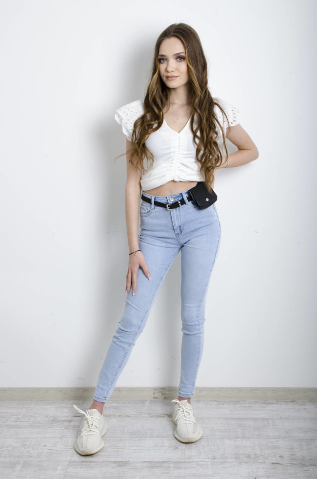 SPODNIE JEANSOWE JASNE Z NERKĄ W ZESTAWIE